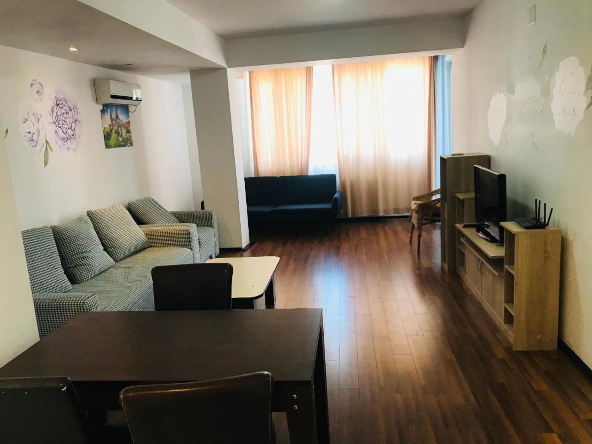 Maria Summer Apartaments Mamaia Kültér fotó